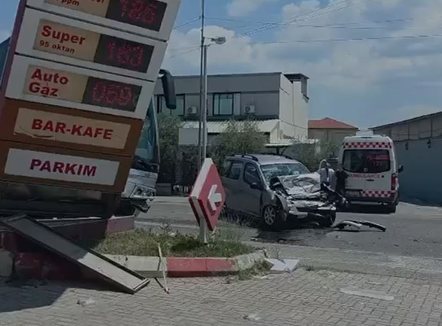 Aksidentohet autobusi me nxënës shkolle në Elbasan