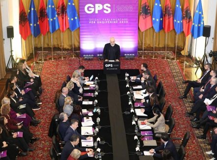 Rama thërret grupin parlamentar të PS, të shtunën mbledhje e zgjeruar