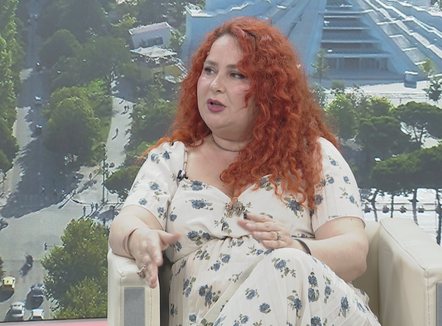 “13 vjeçarja ndërroi jetë nga kërpudha, familja shpëtoi me hirrë”, toksikologia tregon rastin e familjes nga Laçi