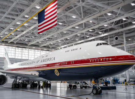 Donald Trump zbulon avionin e ri presidencial