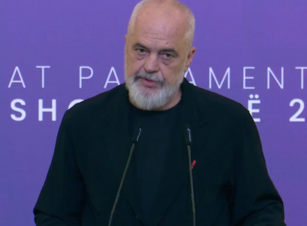 Rama për protestat për Zvërnecin: Debati u kthye në një ciklon dixhital me përmasa të ekzagjeruara