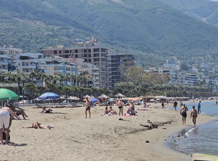 Fluks turistësh, Vlora, qyteti i preferuar i pushuesve përgjatë fundjavës