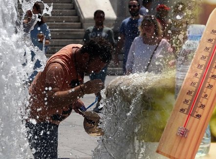 OBSH jep alarmin: Evropa po ngrohet dy herë më shpejt se pjesa tjetër e botës