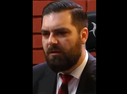Rama ironizon gazetarin: Kur del nga kuvlia e Bufit dhe shtiresh si flamingo në një teatër maskash…