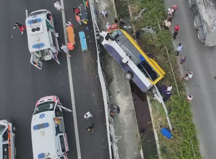 Aksidenti në autostradë, vetëm 2 në gjendje të rëndë, 4 në pavion, të tjerët kthehen në shtëpi