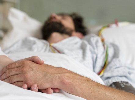 Deputetët francezë miratojnë projektligjin e vdekjes së asistuar 