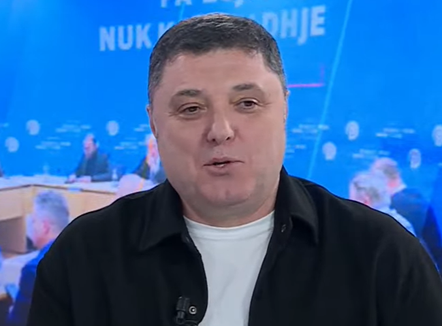 “Shqipëria s’ka President, por një njeri që merr rrogën!”, Çollaku: Mbase ka ardhur momenti të zgjidhet nga populli