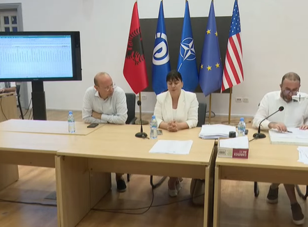 Zgjidhet Kryesia e re e Partisë Demokratike: 60% gra, vajza dhe të rinj nën 35 vjeç
