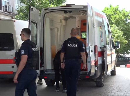 Podujeva kthehet në fushëbetejë, katër të plagosur pas të shtënave me armë zjarri