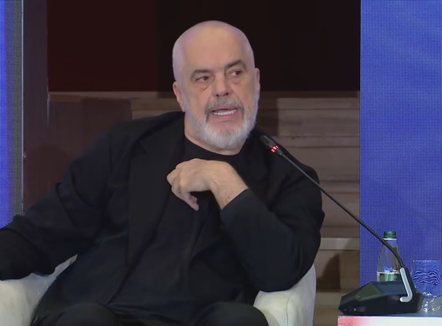 Rama flet sërish për protestën: Ka shumë për të reflektuar nën atë koren e zezë që është pjesa e dukshme
