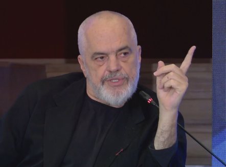 “Uji i pastër” në bulevard, Rama: Nëna e mikut tim në protestë, poshtërohej nga shteti