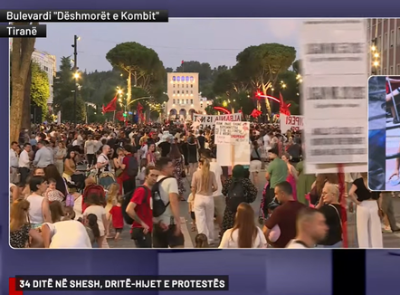 “Më kanë sharë e sulmuar pasi dola në protestë”, aktivisti: E turpshme!
