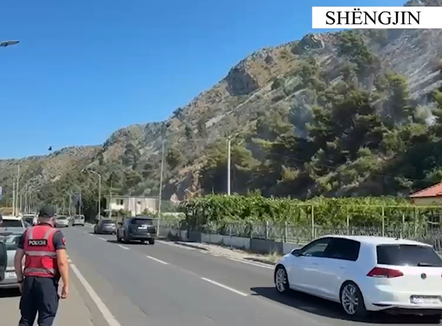 Dogji plehrat, por flakët përfshinë malin e Shëngjinit, në pranga 57-vjeçari