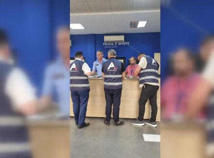 ''U dhunua në komisariat në krizë epilepsie'', valë reagimesh pas denoncimit të avokatit