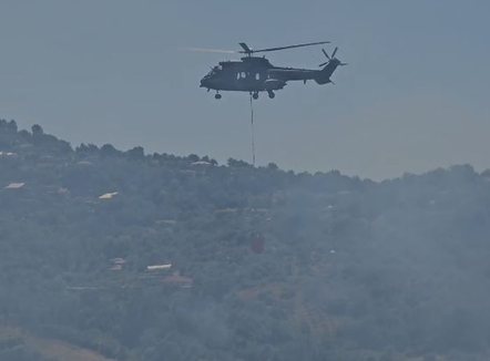 Nis ndërhyrja nga ajri për shuarjen e flakëve në Fier