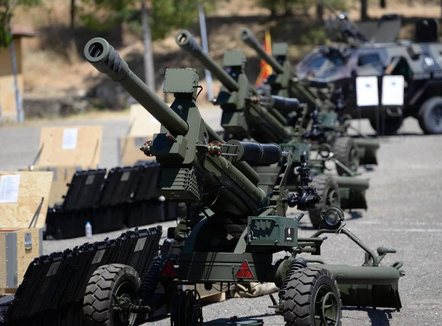 Shqipëria shton “muskujt” me topin turk BORAN, vendi i tretë në botë me këtë armë