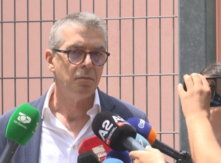 Ish-ministri i Berishës, Oketa mohon ndikimet: 