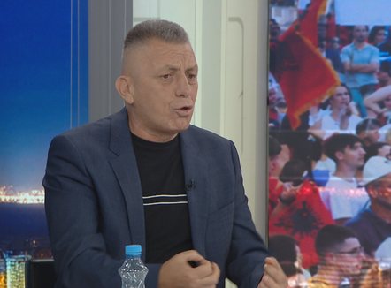 Hoxha: Do ta shikojmë si do të sillet PD-ja për Kodin Zgjedhor, për heqjen e imunitetit apo për ligjin e partive