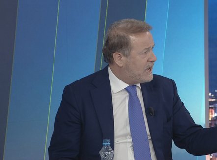 “Të rrethohet kryeministria” Gjin Gjoni: Deputetët e opozitës të hyjnë në grevë urie, ka kolegë që nxjerrin mesazhet e grupit PD