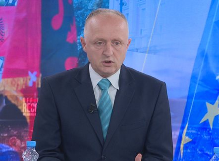 “Ikja nga pushteti nuk është tragjedi”, Dervishi, thirrje socialistëve: Po shpërfillni edhe fjalën që keni dhënë vetë