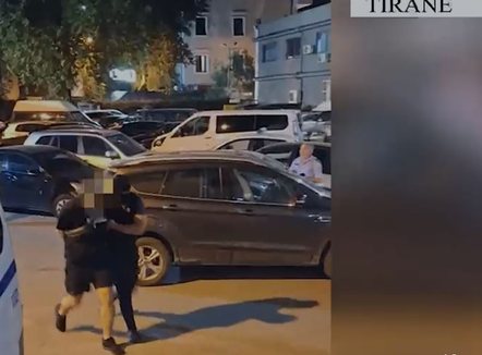 Goditen 3 raste të lojërave të fatit në Tiranë, 2 të arrestuar dhe 2 në kërkim