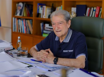 “750 faqe aktakuzë për 523 vepra kriminale” Berisha: PD do dorëzojë së shpejti padi për Librin e Kuq të Ramës
