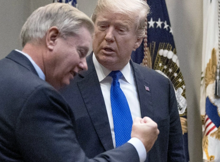 Aleat kyç i Trump-it, ndërron jetë senatori republikan. Presidenti: Ishte patriot i vërtetë  