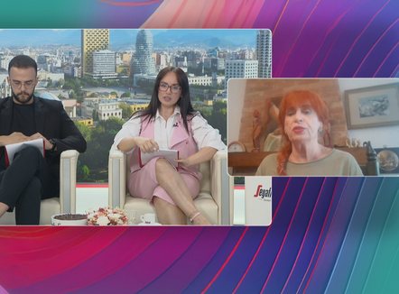 Revolta e aktivistes me të rinjtë: Femrat përdorin fjalor vulgar e vrasës