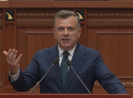 Balla: Skandali që duhet të sqarojë Agron Shehaj