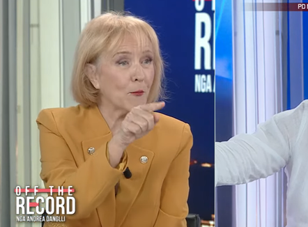 “S’kam gjetur më akses në selinë blu”, Përnaska debat me anëtarin e Kryesisë së PD