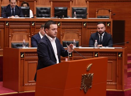 Censi i ri i Bujqësisë, ministri Salla: Të dhëna të plota për fermat dhe blegtorinë 