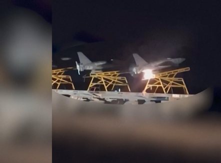 Raportohet për 7 të vdekur, SHBA sulmon urat dhe aeroportin në Iranin Jugor