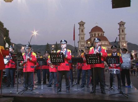 Lulufest në Korçë, muzikë frymore me mbi 200 instrumentistë nga vendet fqinje