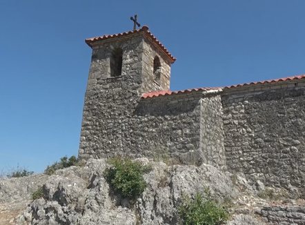 Pas zjarrit rikthehet në identitet kisha e Shën Ilias, e periudhës së Ali Pashë Tepelenës