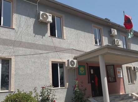Përrenjasi refuzon bashkimin: Kurrë me Librazhdin