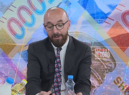 “Qytetarët ikin jashtë se atje kanë mundësi më të mira”, zv.ministri: Tregu ynë nuk u ofron dot mundësi të gjithëve