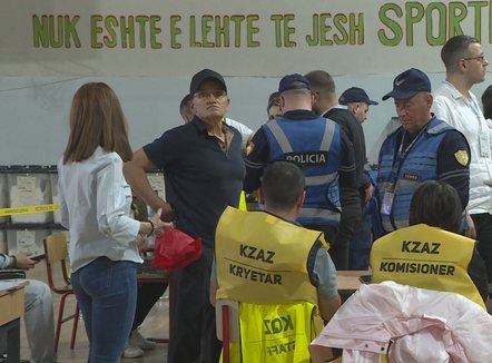 Policia e Shtetit në zgjedhje, PD kërkon Skënder Hitajn, shtyhet “Zgjedhorja”   