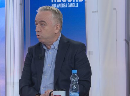 “Po burokratizohet procesi i BE”, Krasniqi: Politika ka nevojë për të rinj që mendojnë ndryshe