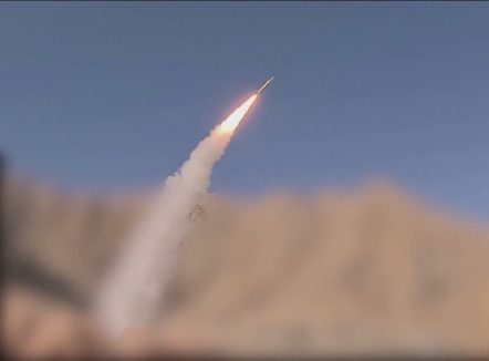 Cikël i ri bombardimesh ndaj Iranit, Teherani refuzon armëpushimin, Trump: Do përdorim asetet e ngrira