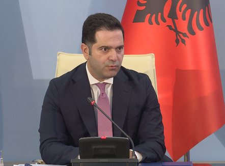 Huaja nga SHBA për mbrojtjen, Malaj: Marrëveshje strategjike me kushte të leverdishme