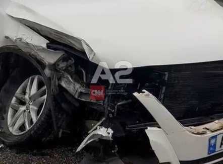 Aksident i trefishtë në Kombinat, bllokohet qarkullimi, autori largohet nga vendngjarja