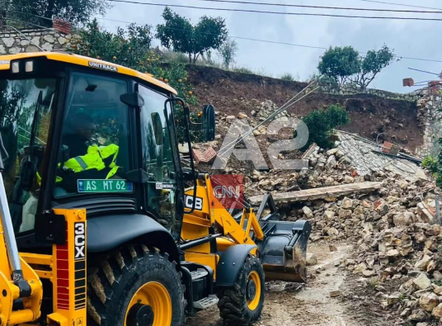 Hapet rruga Potam-Filikur pas bllokimit