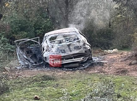 Ekzekutimi i Gilmando Danit! Policia e Lezhës ngre pika kontrolli, në makinën e djegur gjenden 3 kallashnikovë dhe një pistoletë