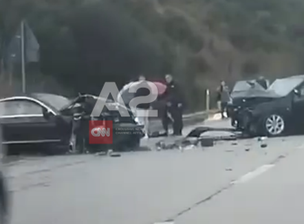 Aksident në aksin rrugor Levan-Tepelenë, plagosen 3 persona