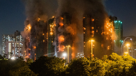 Tragjedi nga zjarri në rrokaqiejt në Hong Kong, 36 të vdekur dhe 279 të zhdukur