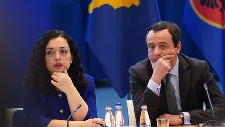 “Bashkimi i partive opozitare, rrëzon Kurtin”, gazetari tregon skenarët e mundshëm