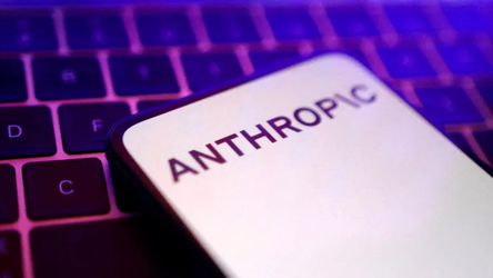 SHBA shtrëngon kontrollin mbi inteligjencën artificiale, bllokon aksesin në modelet e Anthropic
