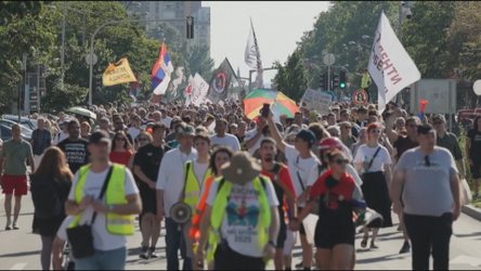 2 vite nga tragjedia në Novi Sad, mijëra protestues kundër Aleksandër Vuçiç