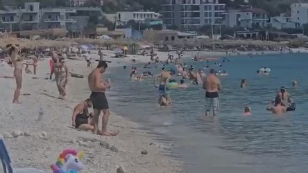 Temperatura mbi 35 gradë, Borshi mbushet me pushues