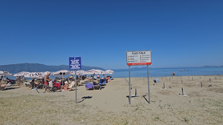  Çmimet e larta zbrazin privatët në Vlorë, pushuesit dhe turistët e huaj dynden në plazhet publike